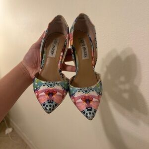 Steve Madden Women's Floral Pointed Toe Heels